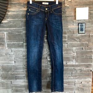 Levi’s 571 jean